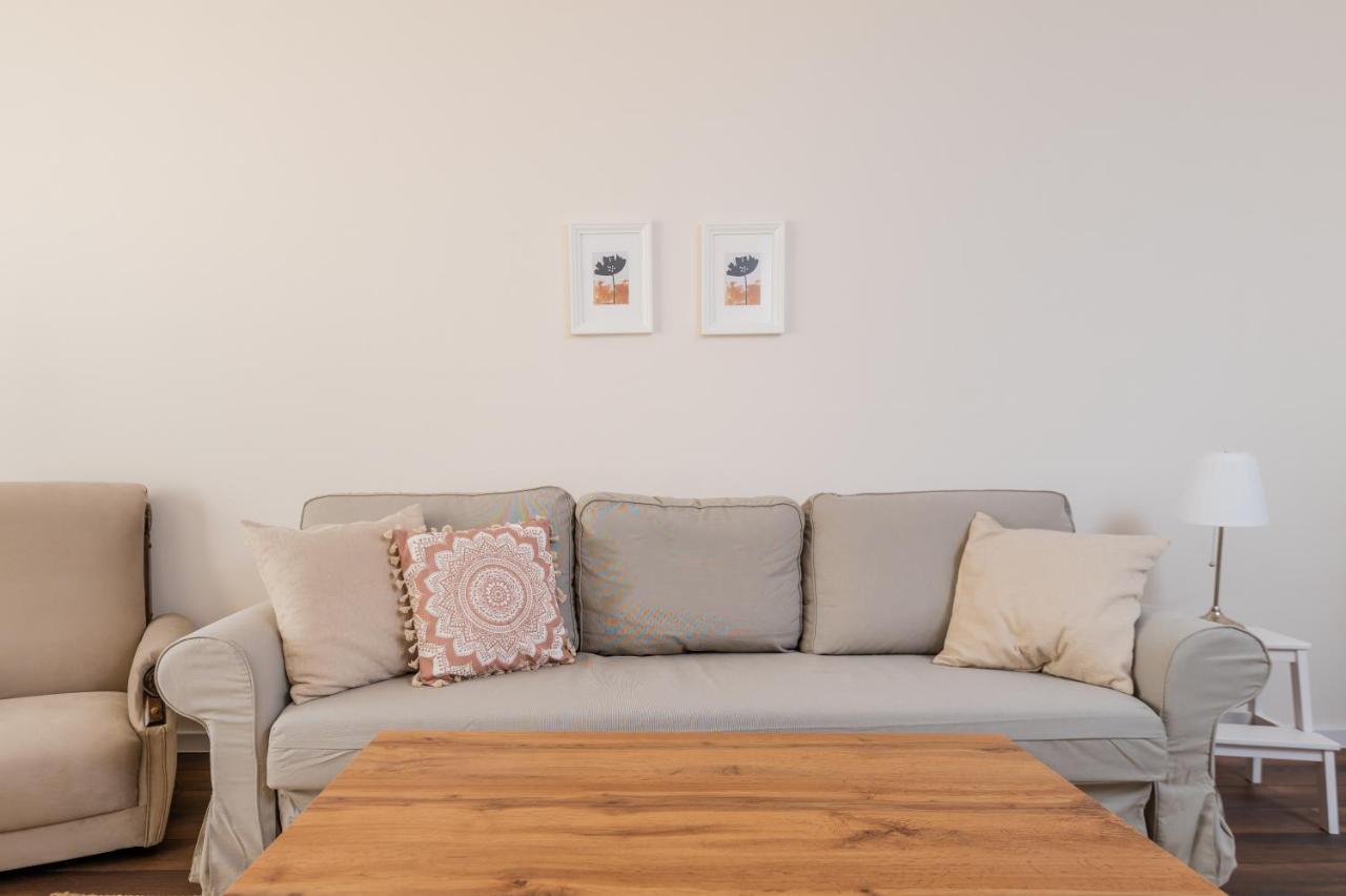 Homey 1-Bd Apartment София Екстериор снимка