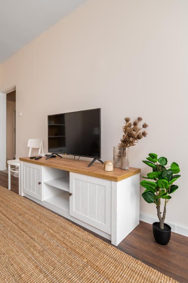 Homey 1-Bd Apartment София Екстериор снимка